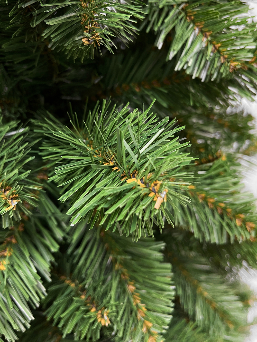 Сосна Triumph Tree Санкт-Петербург супер стройная 215см зеленая