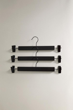 ZARA HOME ДЕРЕВЯННАЯ ВЕШАЛКА С ЗАЖИМОМ (НАБОР ИЗ 3 ШТ.), ЧЕРНЫЙ