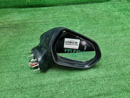 Зеркало правое Toyota Camry xv70 (17-нв) 8 конт.