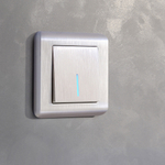 Выключатель одноклавишный проходной с подсветкой (перламутровый рифленый)