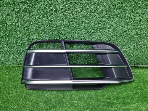 Решетка бампера правая Audi Q5 2 80A 17-20 S-line