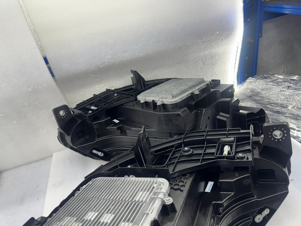 Передняя LED фара в сборе Leapmotor C10/C16