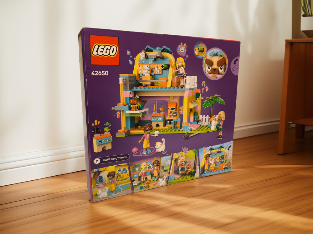 LEGO Friends 42650 «Магазин аксессуаров для домашних животных» — забота о питомцах