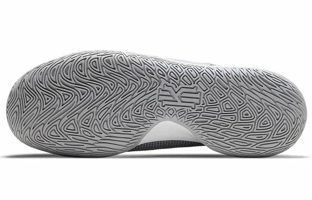 Кроссовки Nike Flytrap 4