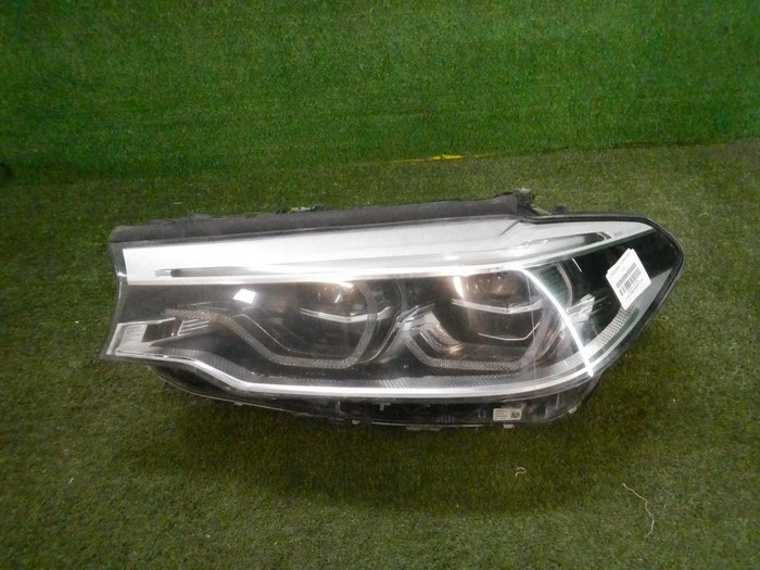 Фара левая BMW 5er G30 (2017-2020) Adaptive LED (С блоками)