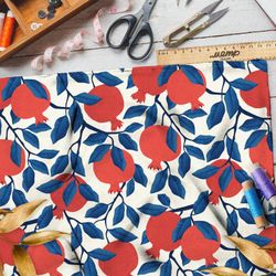 Ткань оксфорд 210 японские гранаты с синей листвой