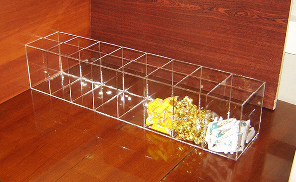 Диспенсер витрина демонстратор для конфет 755х160х160 8 ячеек