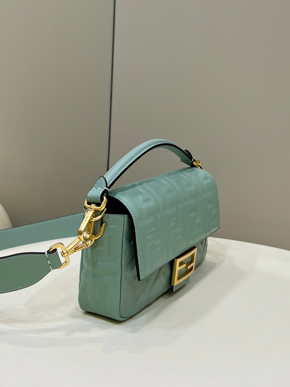 Fendi Baguette 27 cm