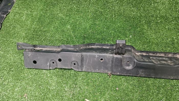 Панель передняя Genesis G70 (2017-2021)