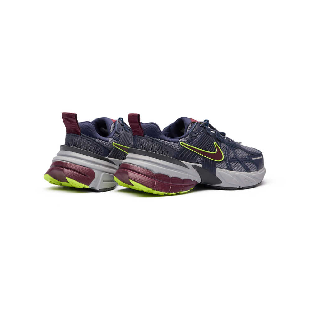 Кроссовки Nike V2K Run "Luminous" Women's