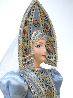 Кукла коллекционная "Русская снегурочка"