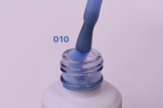 Laro nails Intellect base 20g 010