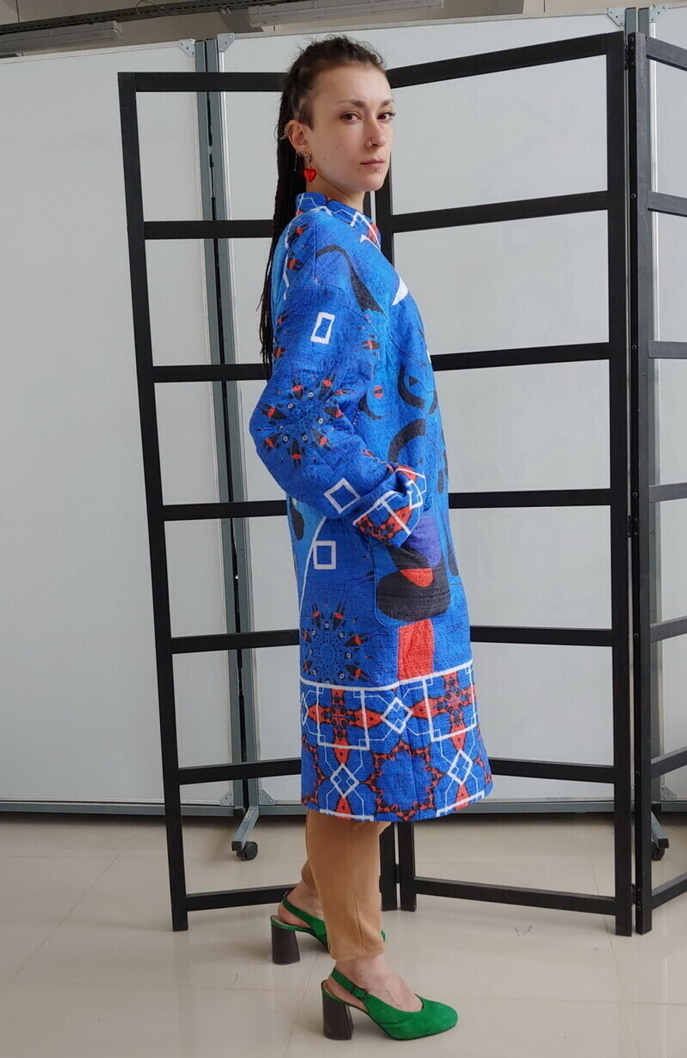 Пальто "Миро", по мотивам живописи художника сюрреалиста Жоана Миро