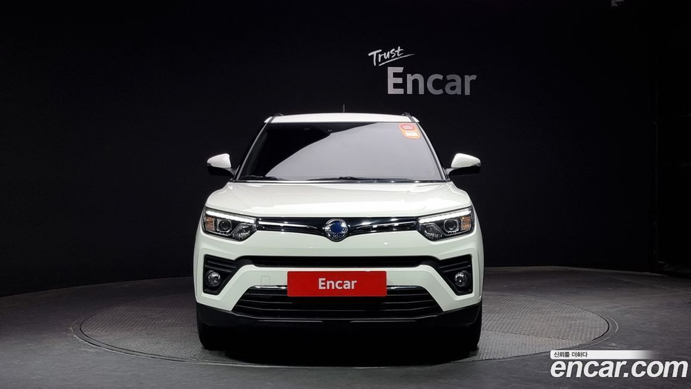 KG Mobility (Ssangyong) Very New Tivoli Бензин 1.5 2WD (02.2020)