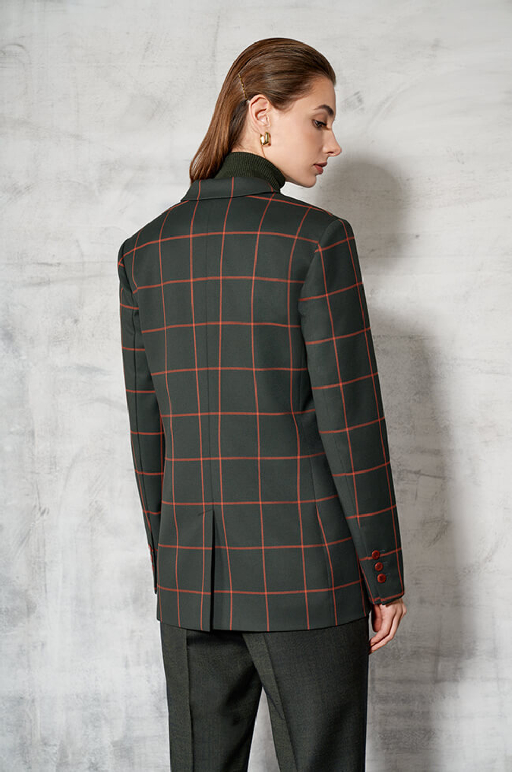 1774 Жакет женский (хаки клетка)