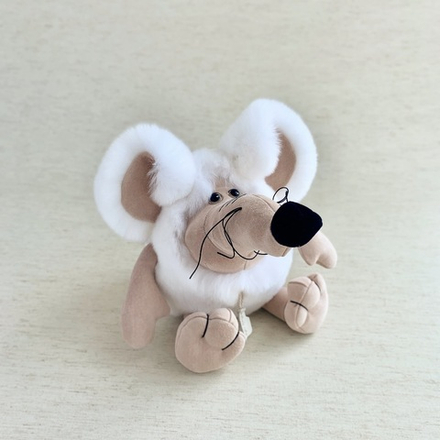 Крыса Дюдюка (белая)