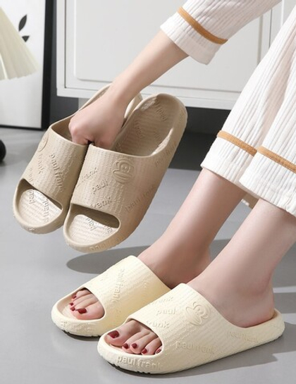 Шлёпанцы Paul Frank The letters (Beige)