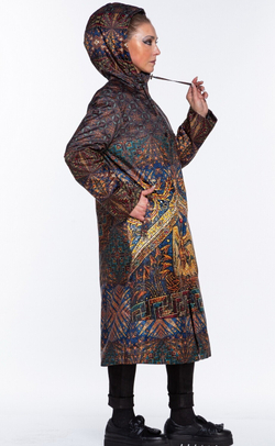 Пальто "Легенда", по мотивам фрагмента мозаики "Пеликан" в Ахенском соборе, построенном при Карле Великом