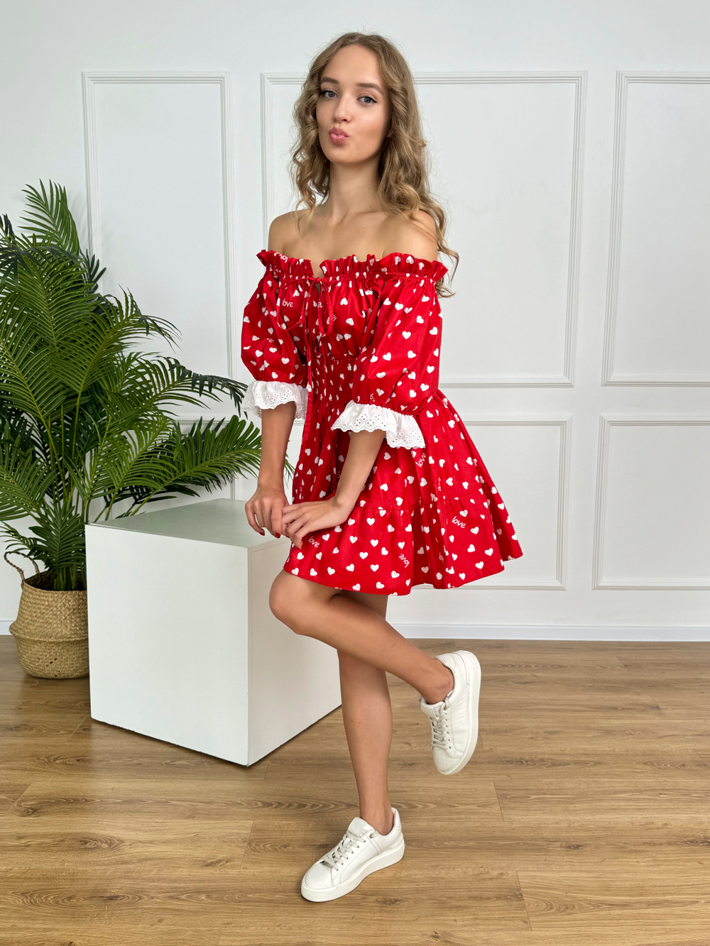 Сарафан платье летнее для девочки "Сердца на красном"