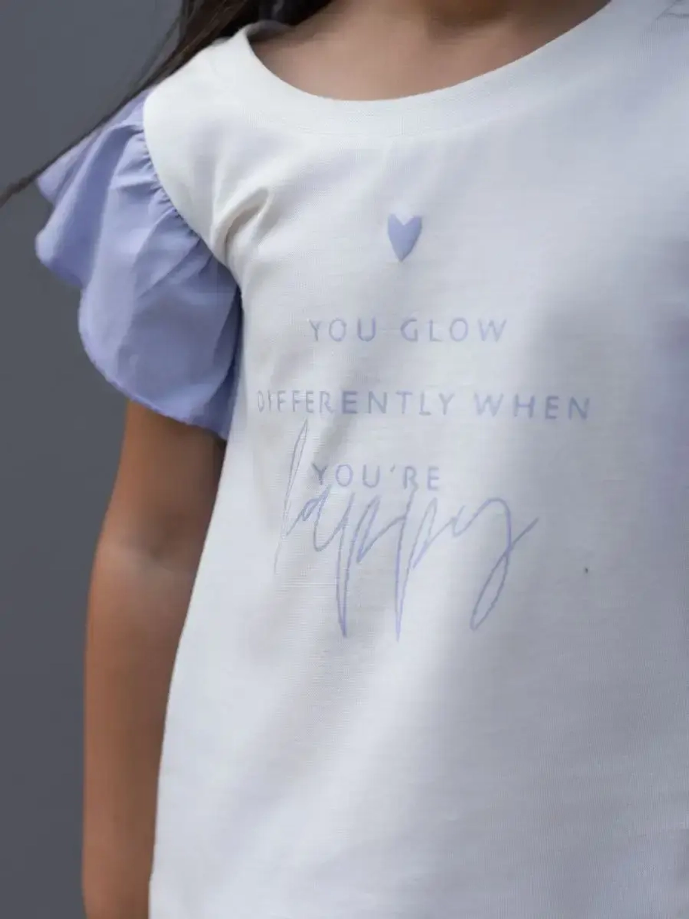 Костюм для девочки с шортами в садик