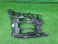 Кронштейн бампера правый BMW 3er G20 18-22 M-paket