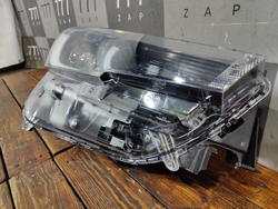 Фара правая Mazda CX-5 2 (KF) 21-25 Б/У Оригинал KBST51030