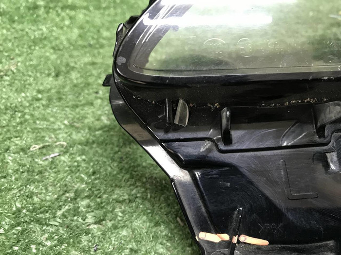 Стекло фары левое Lexus NX 1 (2017-2021)