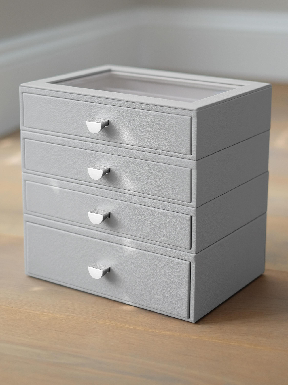 Органайзер для украшений и часов со стеклянной крышкой Stackers Classic Jewellery Box, 4 секции - White Pebble (White Pebble / серый / White Pebble / 500)
