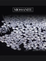 Муассанит 2,5мм ,D/VVS1 -3шт