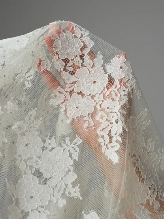 Кружевное неэластичное полотно, арт. M6175, шампань