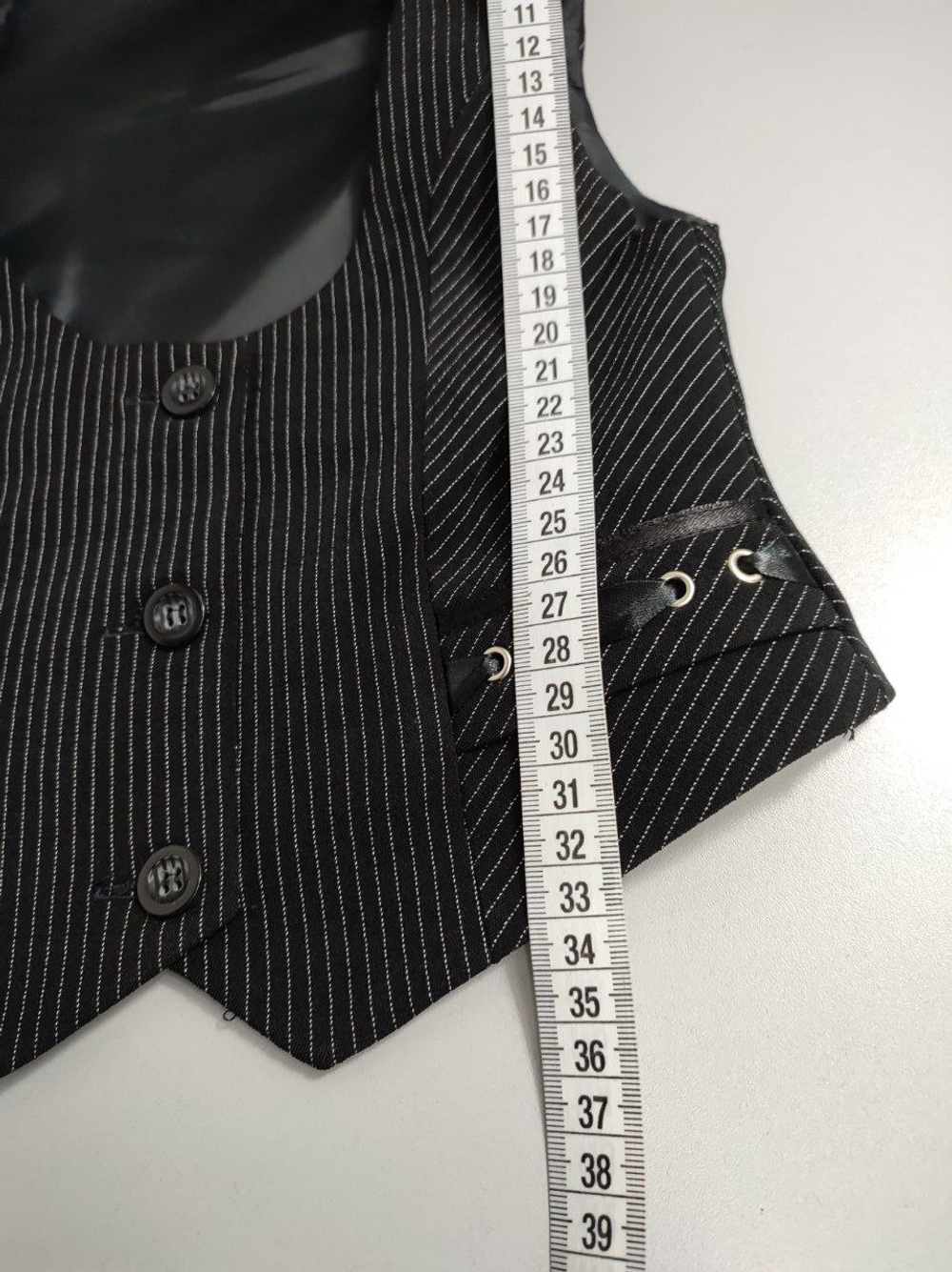 Школьная форма Наташа классическая 4 предмета на 7 лет, новая