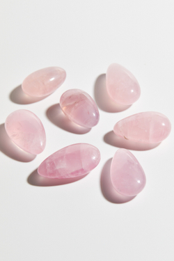 Розовый кварц капля