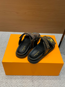 Louis Vuitton Bom Dia Flat Comfort Mule
