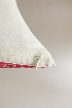 ZARA HOME ЧЕХОЛ ДЛЯ ДЕКОРАТИВНОЙ ПОДУШКИ С КОНТРАСТНОЙ ВЫШИТОЙ НАДПИСЬЮ, КРАСНЫЙ