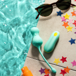 Бирюзовое виброяйцо для G-точки c пультом ДУ Romp Cello Vibrating Egg RP261SG8