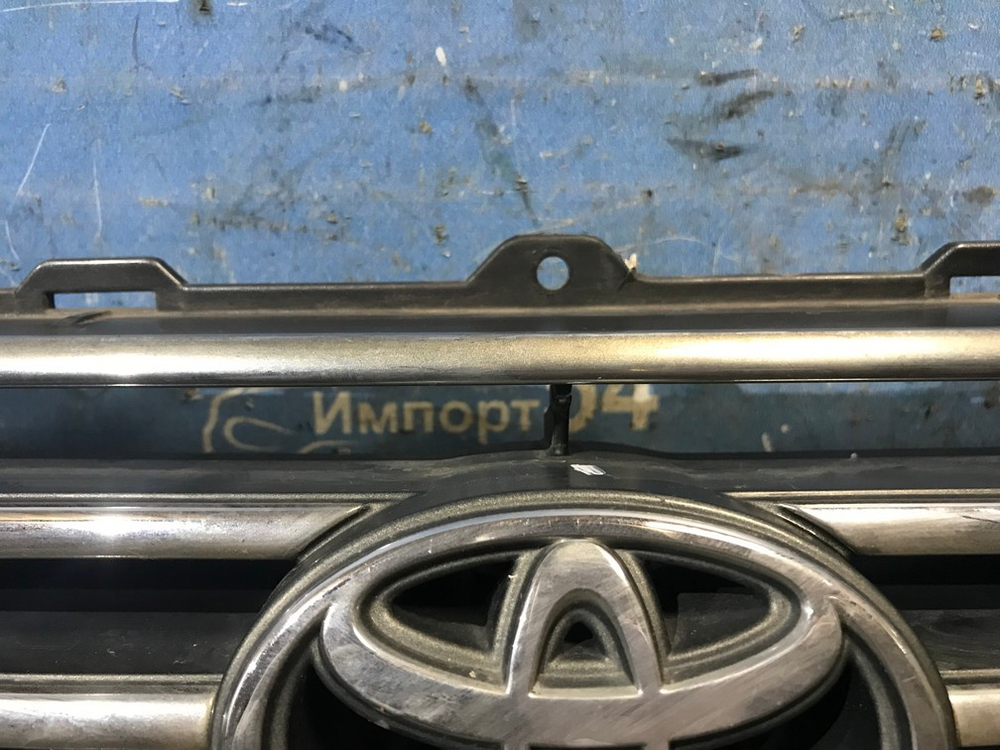 Решетка радиатора TOYOTA ESTIMA 1998