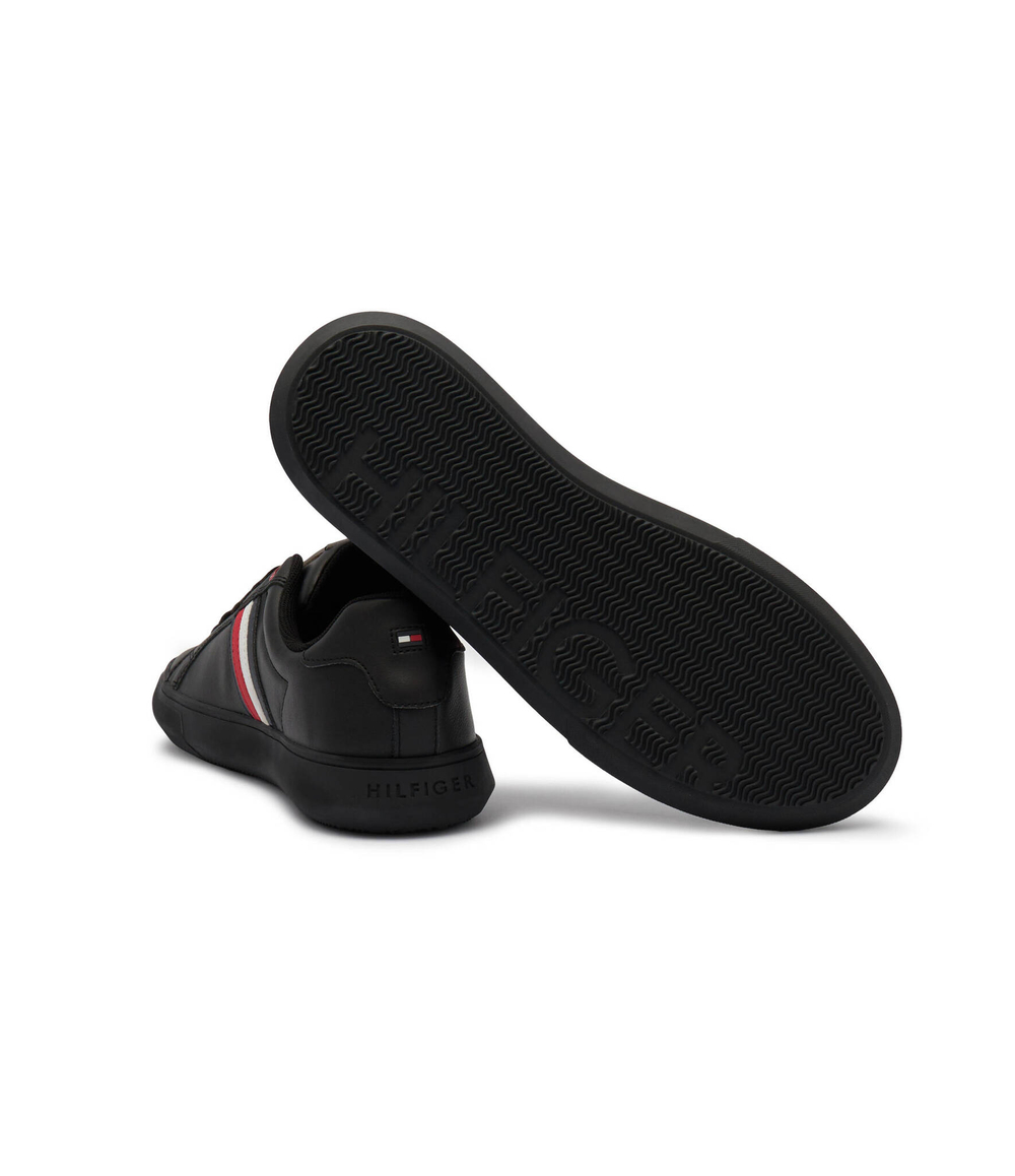 Кожаные кроссовки Tommy Hilfiger - черный(FM0FM04921)