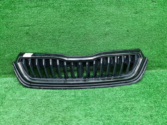 Решетка радиатора Skoda Rapid 2 (2020-н.в.)