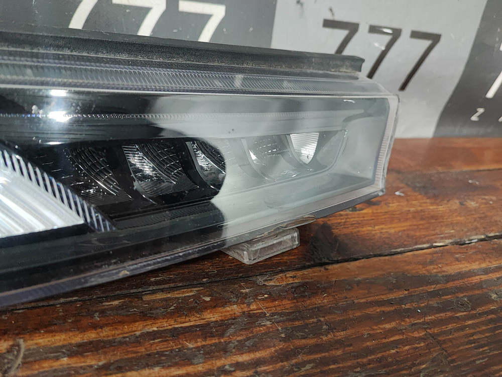 Фара ДХО правая Hyundai Palisade (LX2) 19-нв Б/У Оригинал 92208S8000