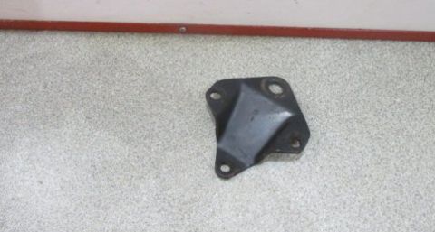 Кронштейн крепления рессоры МАН ТГС 81417200136 б.у.