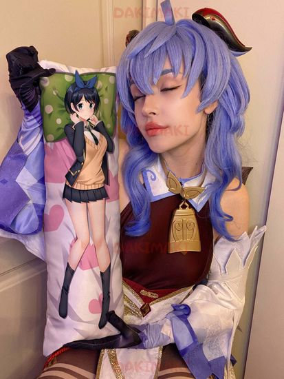 Мини дакимакура Рука Сарасина из Девушка на час арт. M0593, 60х20 см