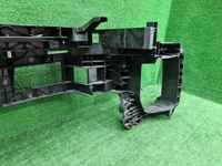 Телевизор Lixiang L7 (2022-н.в.)