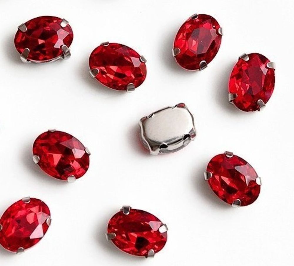Стразы пришивные стекло в оправе, р. 8х6 мм, бордовый