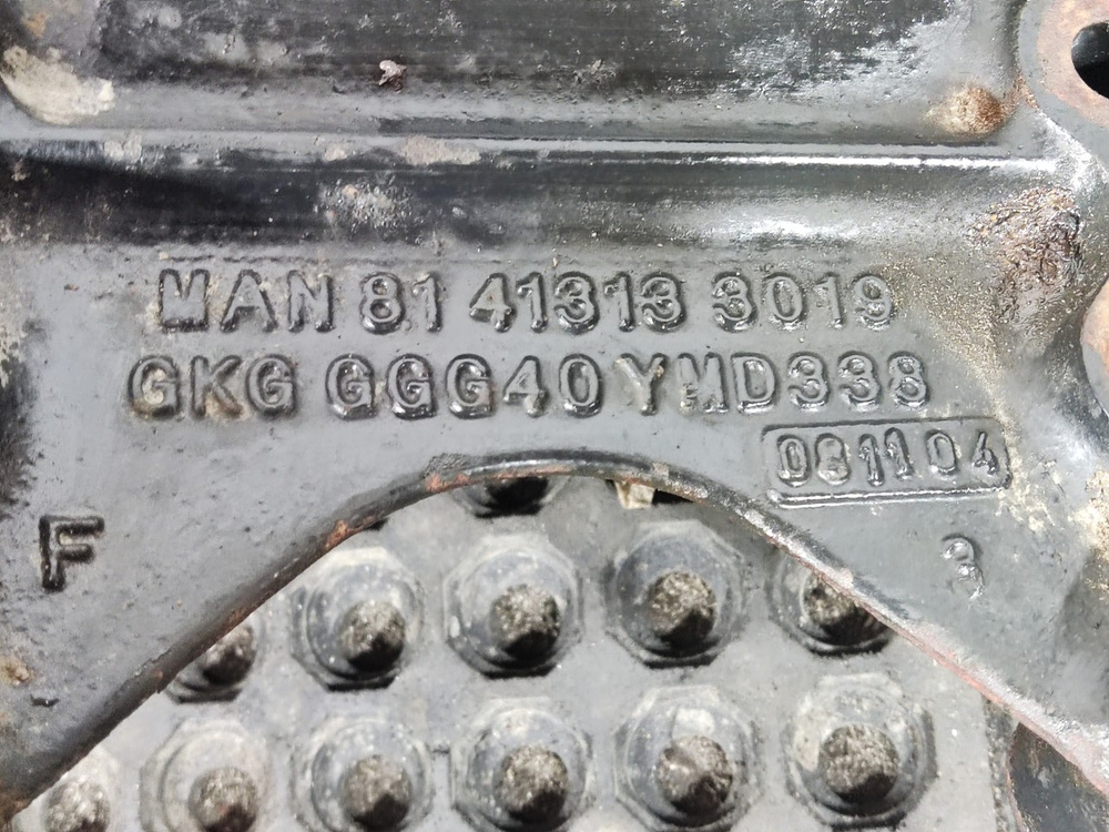 Кронштейн рессоры передней левый