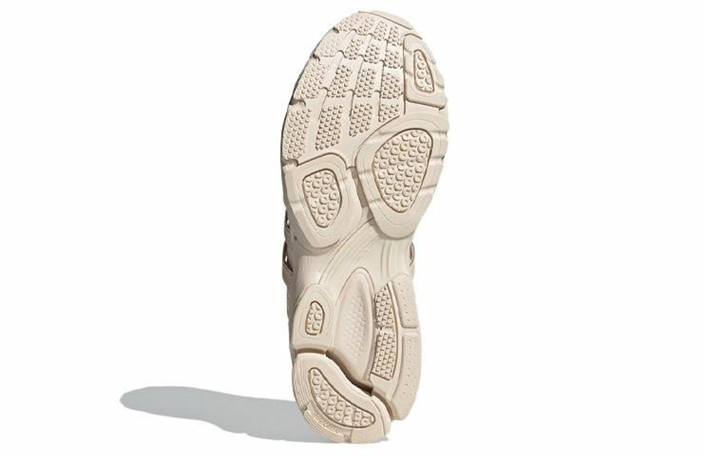 Кроссовки Adidas Spiritain 2000