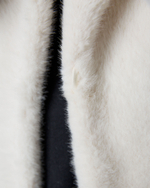 Шуба из искусственного меха норки молочный