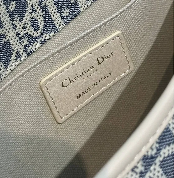 Сумка Dior Medium 30 Montaigne Satchel Bag