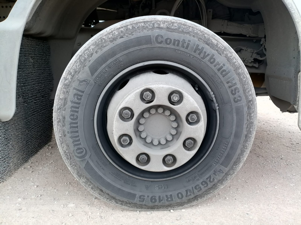 Mercedes-Benz ATEGO 4x2 Бортовой (Евроборт) с гидробортом 1227 (Евроборт, Дизельный, 7,7 л, 272 л.с.