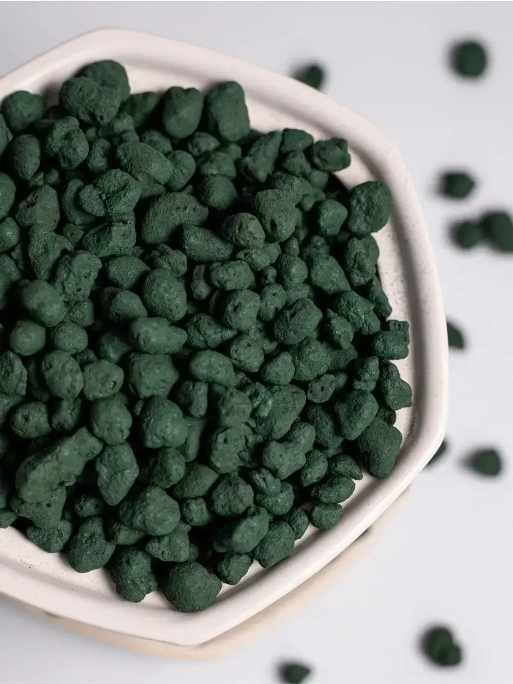 Цветной дренаж для цветов и растений