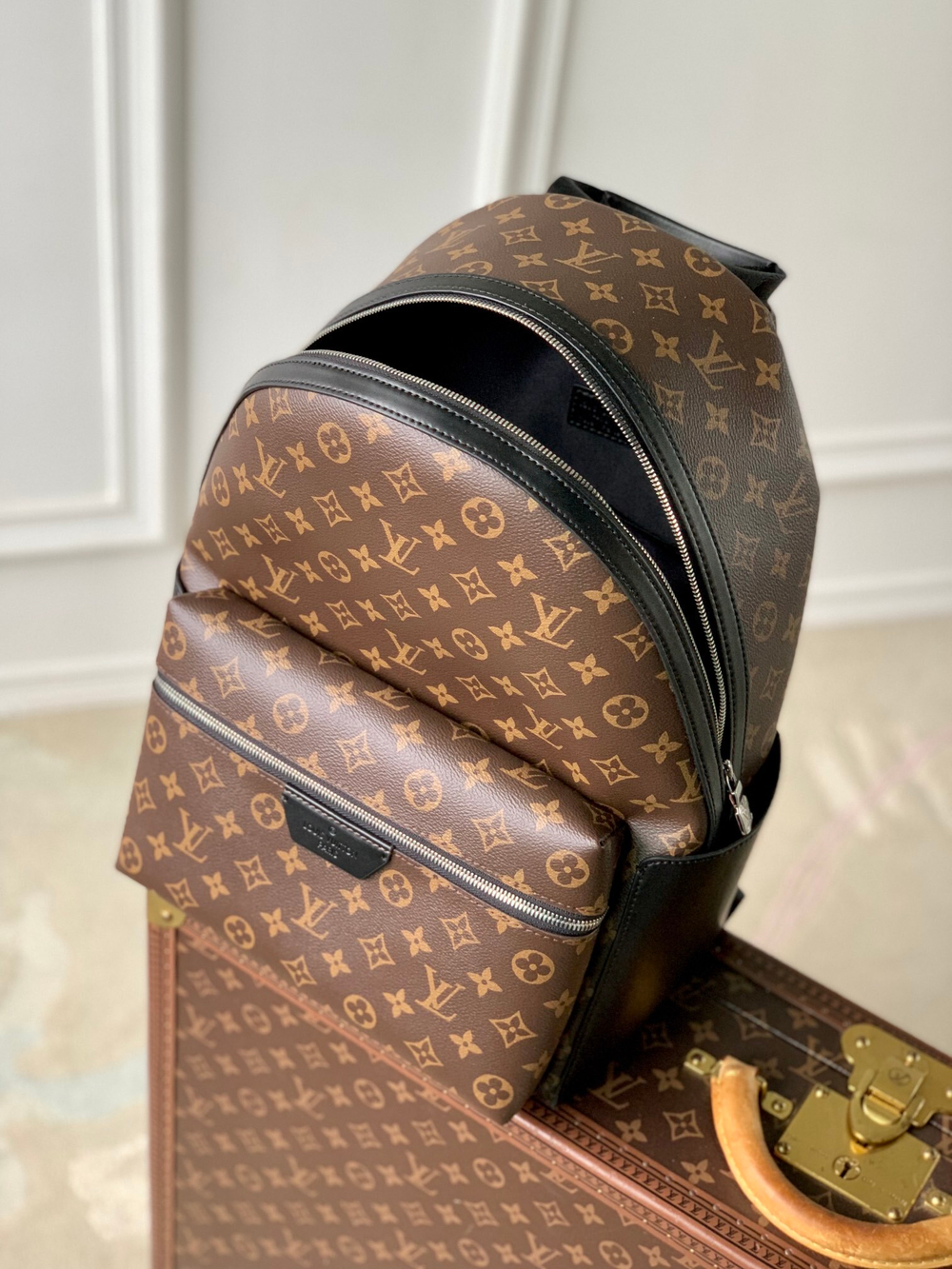 Louis Vuitton Discovery Backpack PM
